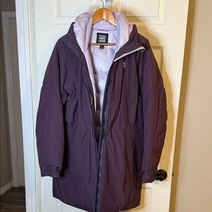 Women's AKHG Ursa Major Waterproof Down Parka Berry